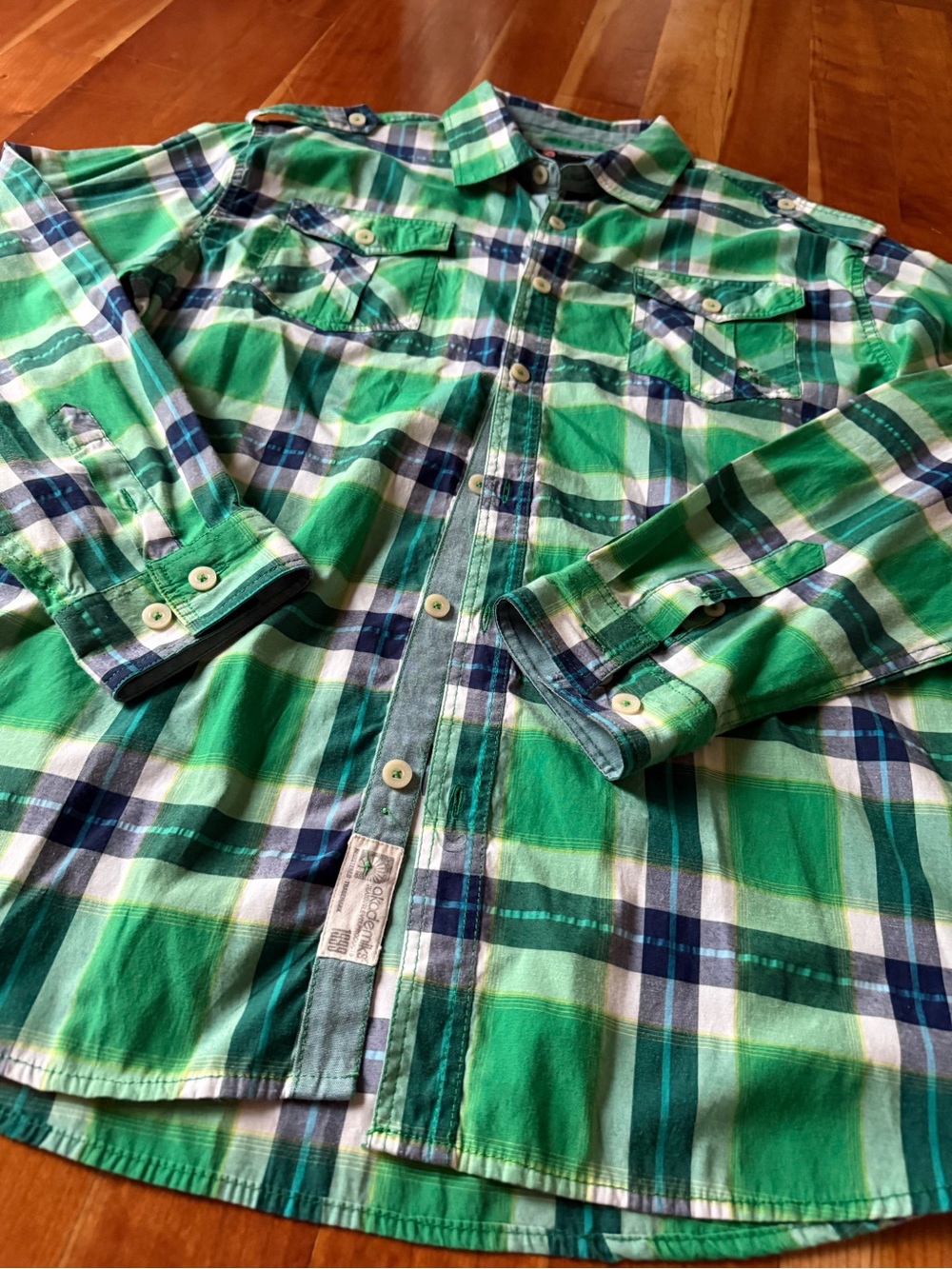 Akademiks button down plaid shirt amazing style and feel 2XL big and tall green
